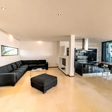 Casa Maeva With Heated Pool In El Roque Villa